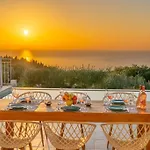 Вилла Fiscardo Luxury Stone Suzana ,with Sunset View! *