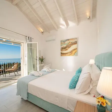 Villa Fiscardo Luxury Stone Suzana ,with Sunset View! Fiszkárdo