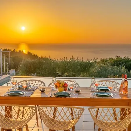 Villa Fiscardo Luxury Stone Suzana ,with Sunset View! *