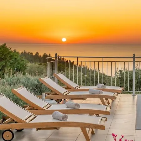 ヴィラ Fiscardo Luxury Stone Suzana ,with Sunset View!