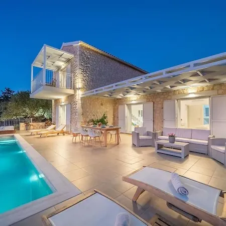 Fiscardo Luxury Stone Suzana ,with Sunset View! フィスカルドン