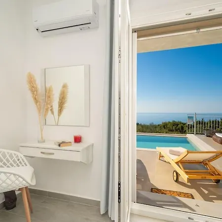Fiscardo Luxury Stone Suzana ,with Sunset View! Villa *