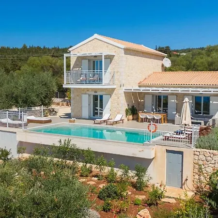 ヴィラ Fiscardo Luxury Stone Suzana ,with Sunset View! フィスカルドン