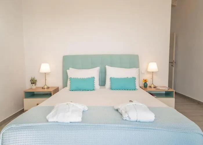 Villa Fiscardo Luxury Stone Suzana ,with Sunset View!